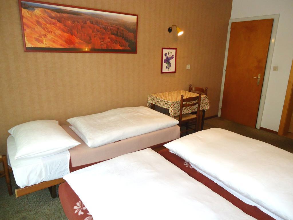 Orsières Hotel De L'Union חדר תמונה